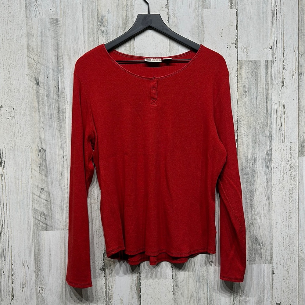 Women’s Red Faded Glory Long Sleeve Size XL lightweight!